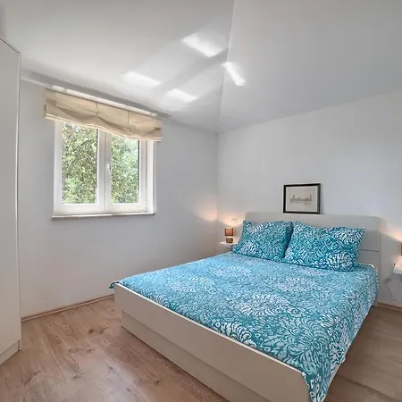 Beautiful Palera With Private Pool Near Pula * Ližnjan