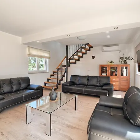 Beautiful Palera With Private Pool Near Pula * Liznjan