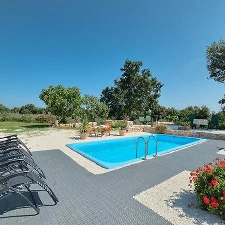 וילה Beautiful Palera With Private Pool Near Pula